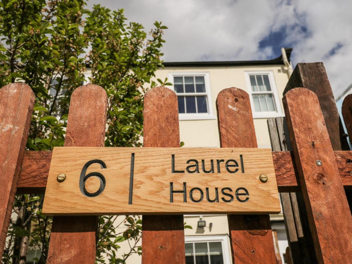 Laurel House Villa Whitby Buitenkant foto